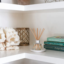 Load image into Gallery viewer, Reed Diffuser - Cashmere Kiss