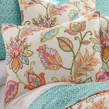 Load image into Gallery viewer, The Sophia Reversible Quilt Set
