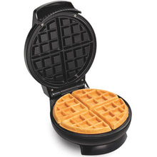 Load image into Gallery viewer, Hamilton Beach Belgian-Style Waffle Maker
