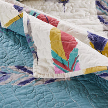 Load image into Gallery viewer, Dream Catcher Quilt Set
