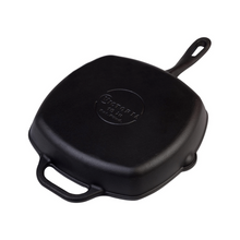 Load image into Gallery viewer, Seasoned 10&quot; Cast Iron Grill Pan
