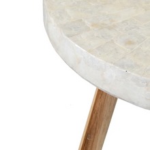 Load image into Gallery viewer, Estelle Round Capiz End Table
