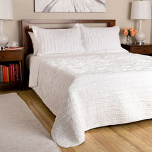 Load image into Gallery viewer, Ruffled White Quilt Set
